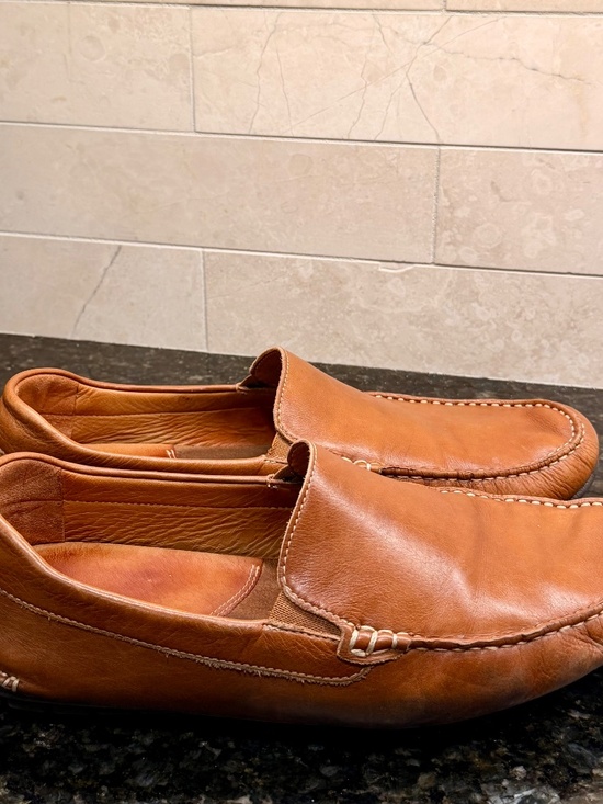 Johnston & Murphy Men\'s Cort Moc Venetian Driving Loafers